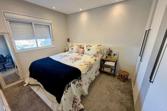Quarto de apartamento para alugar com 2 quartos, 69m² em Encruzilhada, Santos