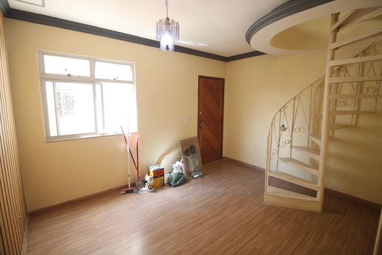 Sala de apartamento para alugar com 3 quartos, 120m² em Novo Eldorado, Contagem