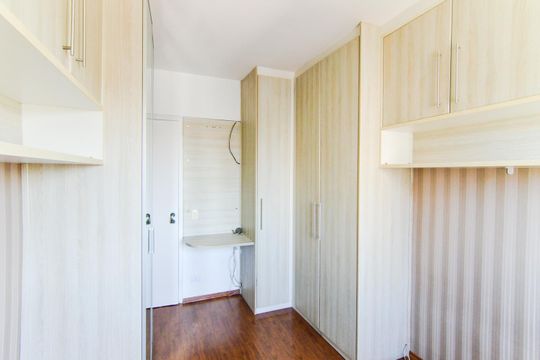 Quarto 1 de apartamento para alugar com 2 quartos, 75m² em Vila Zanardi, Guarulhos