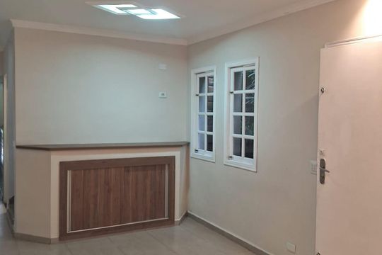 Sala de casa à venda com 4 quartos, 200m² em Vila Rui Barbosa, São Paulo