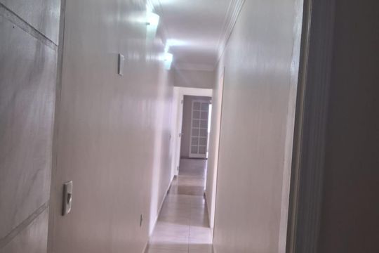 Corredor de casa à venda com 4 quartos, 200m² em Vila Rui Barbosa, São Paulo