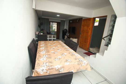 Sala de Jantar de casa à venda com 5 quartos, 200m² em Jardim Irene, Santo André