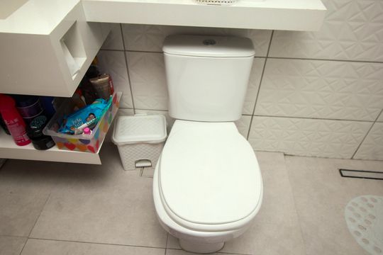 Banheiro da Suíte de casa à venda com 5 quartos, 200m² em Jardim Irene, Santo André