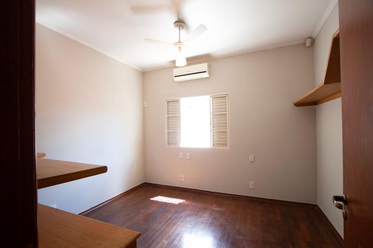 Casa para alugar com 4 quartos, 232m² em Parque Campolim, Sorocaba