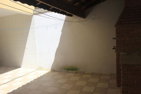 Lavanderia com espaço Gourmet  de casa para alugar com 3 quartos, 189m² em Jardim Valeria, Guarulhos