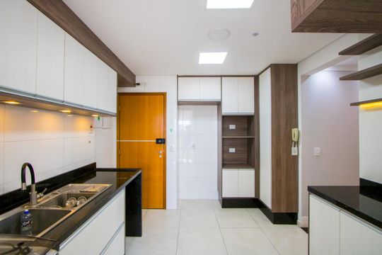 Cozinha de apartamento à venda com 3 quartos, 91m² em Jardim Bela Vista, Santo André