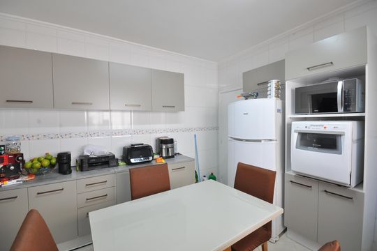 Cozinha de casa à venda com 3 quartos, 150m² em Vila Constança, São Paulo