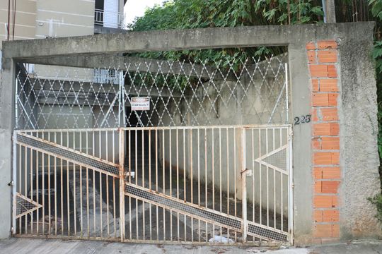 Casa para alugar com 3 quartos, 89m² em Jardim Araruama, Cotia