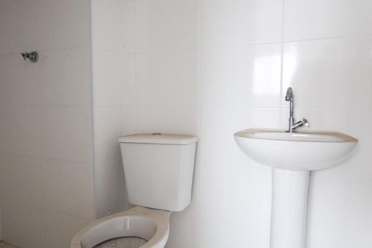 Banheiro da Suíte de kitnet/studio à venda com 1 quarto, 24m² em Paraíso do Morumbi, São Paulo