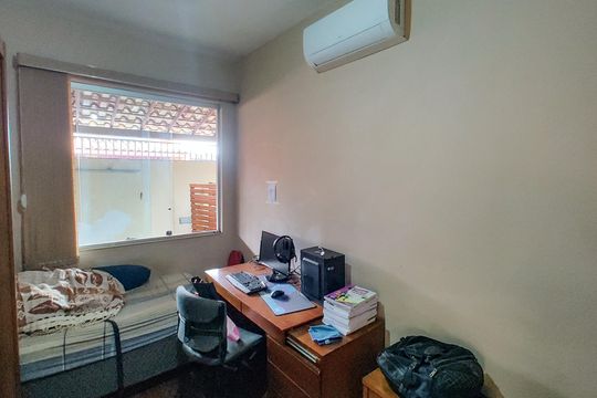 Casa para alugar com 3 quartos, 210m² em Minascaixa, Belo Horizonte