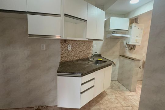 Cozinha de apartamento à venda com 3 quartos, 93m² em Recreio dos Bandeirantes, Rio de Janeiro