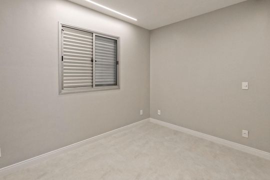 Apartamento à venda com 3 quartos, 64m² em São Domingos, São Paulo