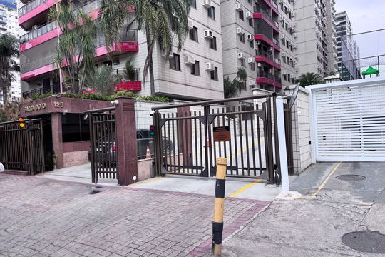 Fachada de apartamento para alugar com 3 quartos, 120m² em Barra da Tijuca, Rio de Janeiro