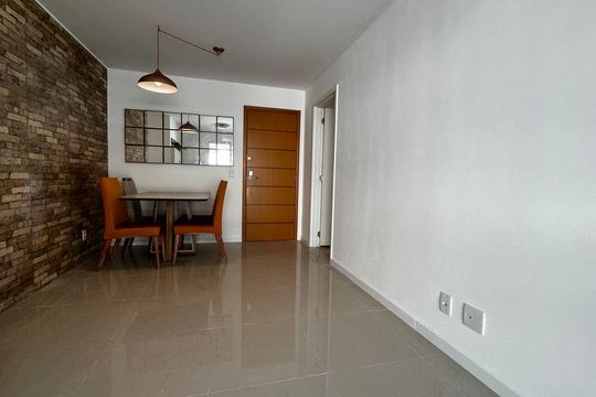 Sala de apartamento à venda com 2 quartos, 67m² em Vargem Pequena, Rio de Janeiro