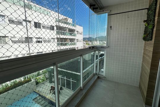 Varanda de apartamento à venda com 2 quartos, 67m² em Vargem Pequena, Rio de Janeiro