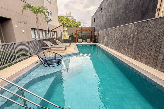 Área comum - Piscina de apartamento para alugar com 1 quarto, 44m² em Passo D’areia, Porto Alegre