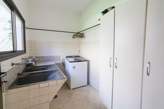 Área de Serviço de casa para alugar com 3 quartos, 560m² em Tubalina, Uberlândia