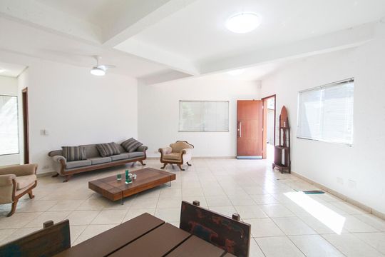 Sala de casa para alugar com 3 quartos, 560m² em Tubalina, Uberlândia