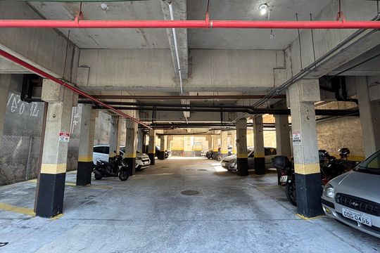 Garagem de apartamento à venda com 2 quartos, 44m² em Vila Mazzei, Santo André