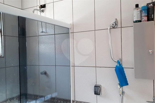 Casa à venda com 3 quartos, 212m² em Vila America, São Paulo