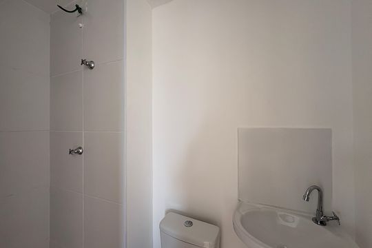 Banheiro de apartamento para alugar com 2 quartos, 35m² em Vila Jaguara, São Paulo