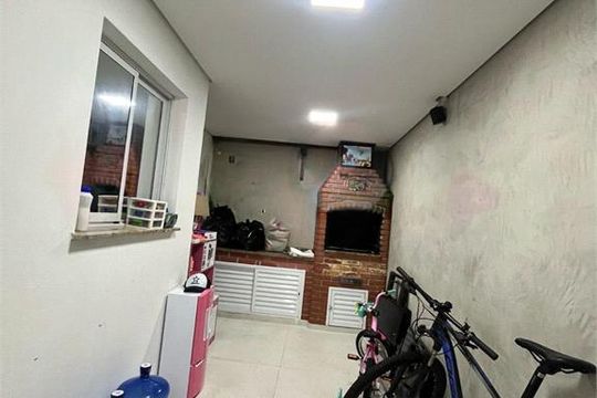 Casa à venda com 3 quartos, 128m² em Jardim São Luís, São Paulo