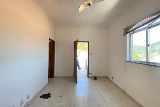 Casa à venda com 4 quartos, 120m² em Encantado, Rio de Janeiro
