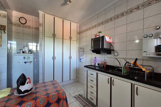 Cozinha  de casa à venda com 5 quartos, 253m² em Parque Fazendinha, Campinas