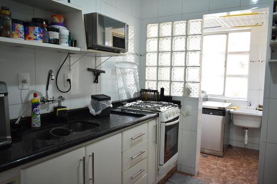 Cozinha de apartamento à venda com 2 quartos, 73m² em Vila Clementino, São Paulo