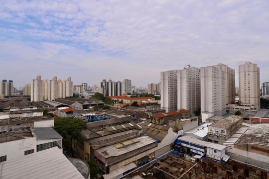 Vista de apartamento à venda com 2 quartos, 56m² em Brás, São Paulo