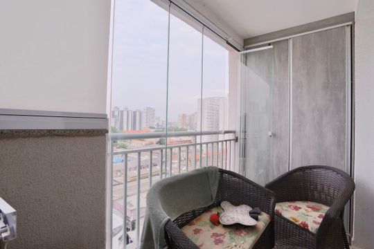 Sacada de apartamento à venda com 2 quartos, 56m² em Brás, São Paulo