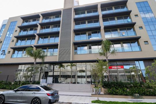 Fachada de apartamento para alugar com 2 quartos, 74m² em Jurerê, Florianópolis