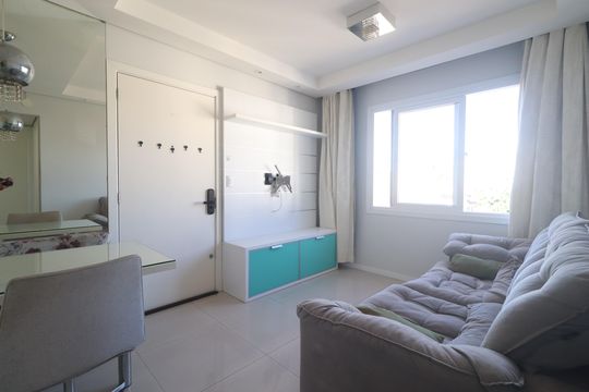 Sala de apartamento à venda com 2 quartos, 63m² em Vila Nova, Novo Hamburgo