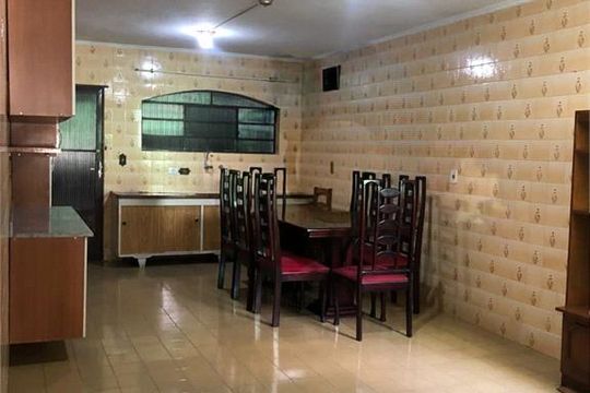 Casa à venda com 4 quartos, 125m² em Parque Jaçatuba, Santo André
