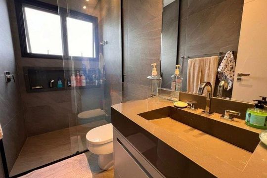 Casa à venda com 4 quartos, 650m² em Residencial Tambore III, Santana de Parnaíba