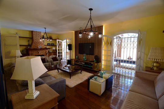 Sala de casa à venda com 6 quartos, 700m² em Chácara Primavera, Campinas