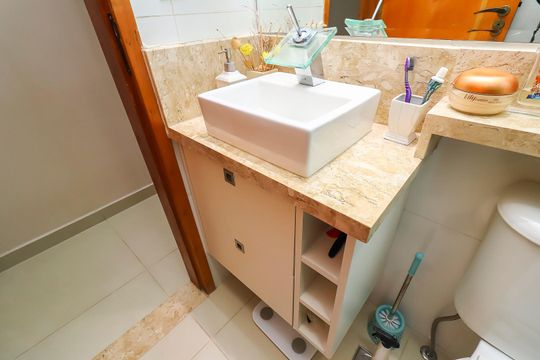 Banheiro de apartamento para alugar com 2 quartos, 44m² em Vila Cosmopolita, São Paulo