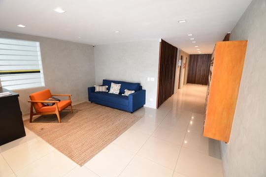 Hall social de kitnet/studio para alugar com 1 quarto, 40m² em Cambuí, Campinas