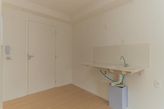Cozinha de apartamento à venda com 1 quarto, 24m² em Itaim Bibi, São Paulo