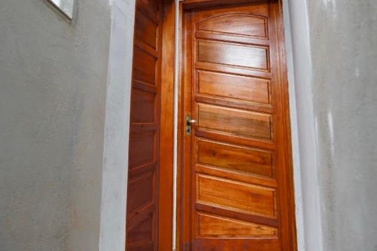 Porta de casa para alugar com 1 quarto, 50m² em São João, Guarulhos