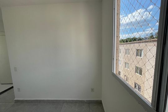 Sala de apartamento para alugar com 2 quartos, 39m² em Jardim Petropolis, Cotia
