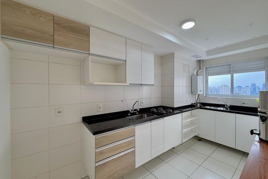 Cozinha de apartamento à venda com 1 quarto, 48m² em Campo Belo, São Paulo
