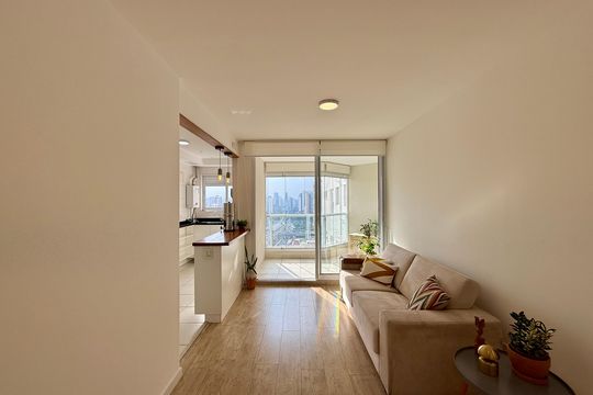 Apartamento à venda com 1 quarto, 48m² em Campo Belo, São Paulo