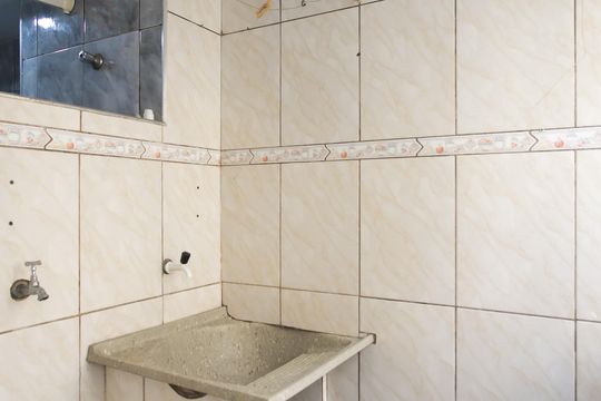 Área de Serviço de apartamento para alugar com 2 quartos, 56m² em Jardim Etelvina, São Paulo