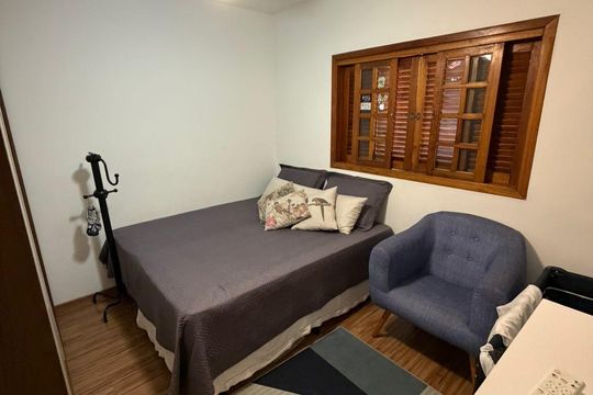 Quarto de casa à venda com 2 quartos, 68m² em Jardim Paraiso, São Paulo