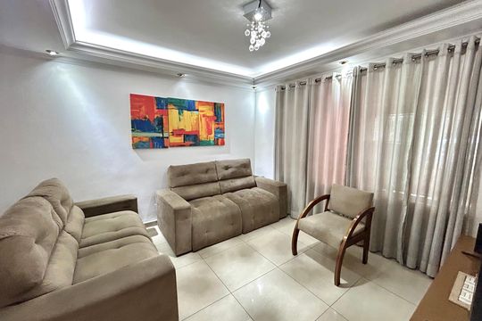 Casa à venda com 3 quartos, 151m² em Jardim Leila, Guarulhos