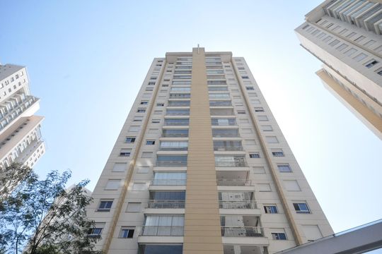 Fachada de apartamento à venda com 2 quartos, 87m² em Vila Andrade, São Paulo