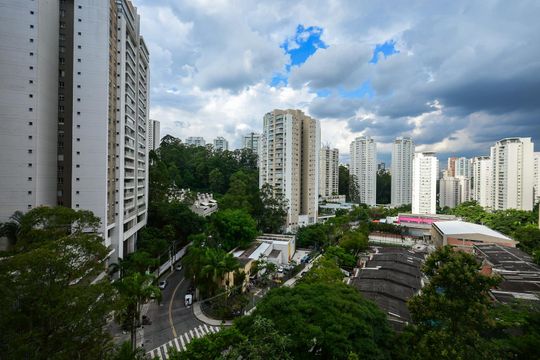 Vista da Suíte 1 de apartamento à venda com 2 quartos, 87m² em Vila Andrade, São Paulo
