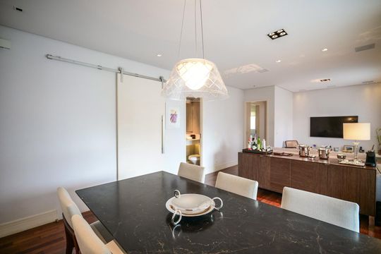 Sala de apartamento à venda com 2 quartos, 87m² em Vila Andrade, São Paulo