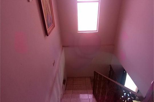 Casa à venda com 4 quartos, 150m² em Jardim Marisa, São Paulo